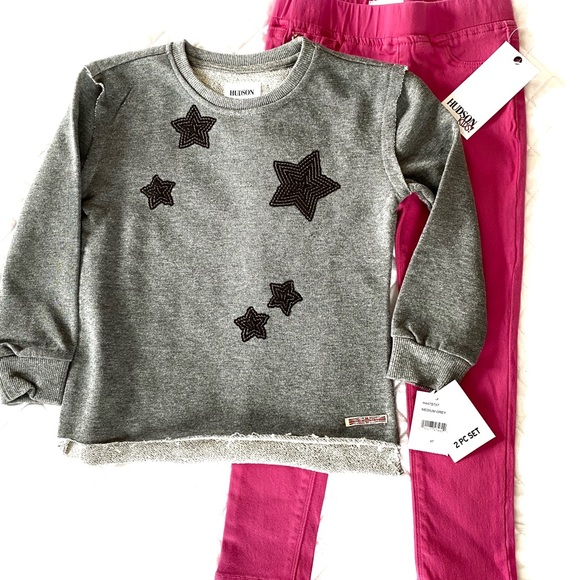 ✨🆕✨Hudson Sequined Star Sweatshirt & Jeggings Set - Picture 2 of 8